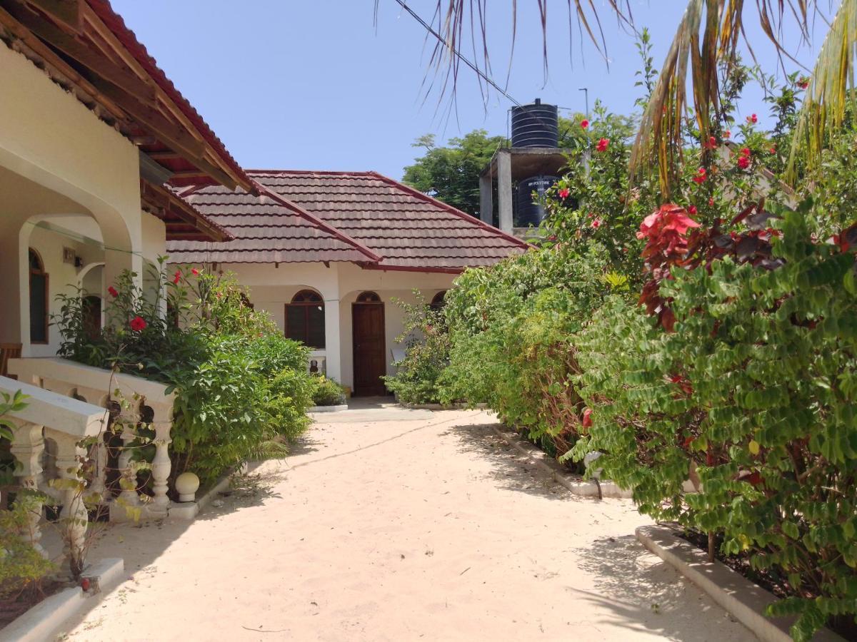 H & H Bungalows Nungwi Exterior foto